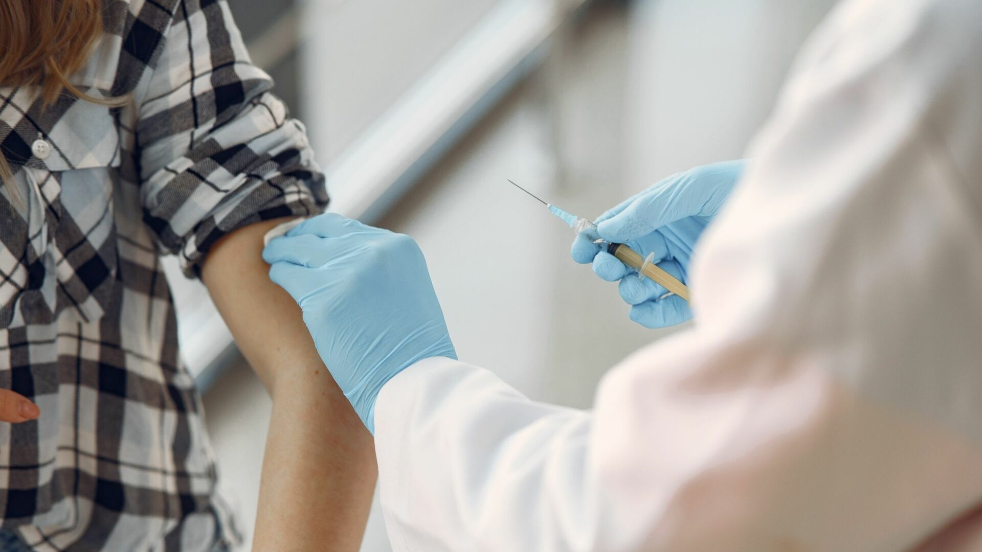 Busy01 blog banner - vaccinations and workplace (1) vaccinations and the workplace